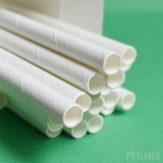słomki jednorazowe z papieru białe