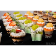 plastikowe pojemniczki na mini deserki