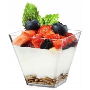 pojemniczki plastikowe na deserki