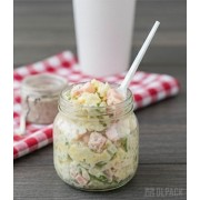 łyżeczki białe z plastiku