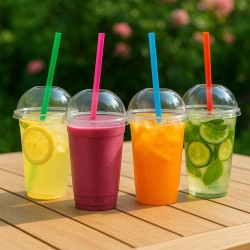 Słomki plastikowe proste...