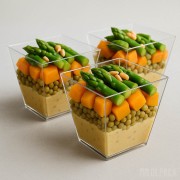 plastikowe pojemniczki na mini deserki